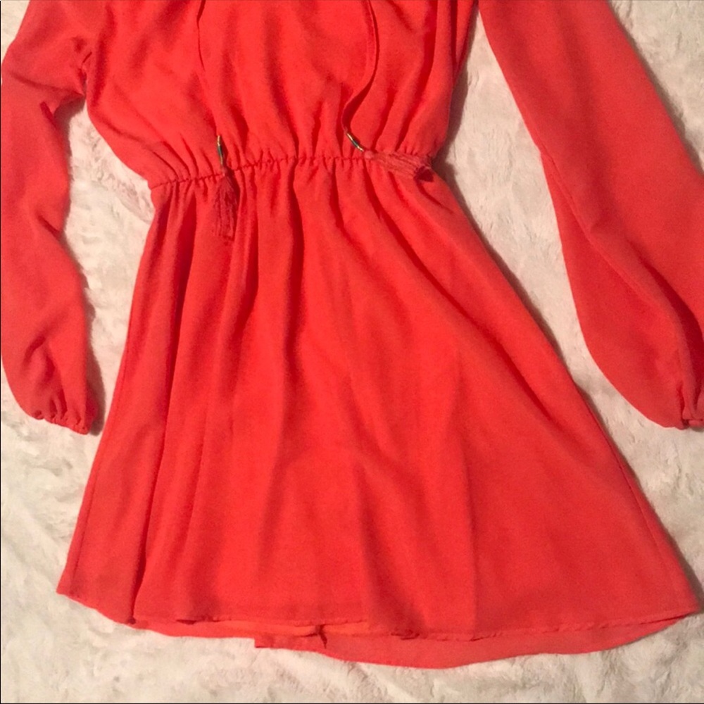 Dress - Picture 4 of 4